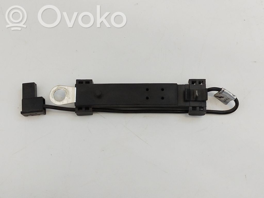 Volvo V50 Antenos stiprintuvas 