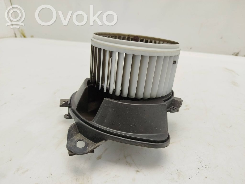 Opel Combo D Pečiuko ventiliatorius/ putikas 