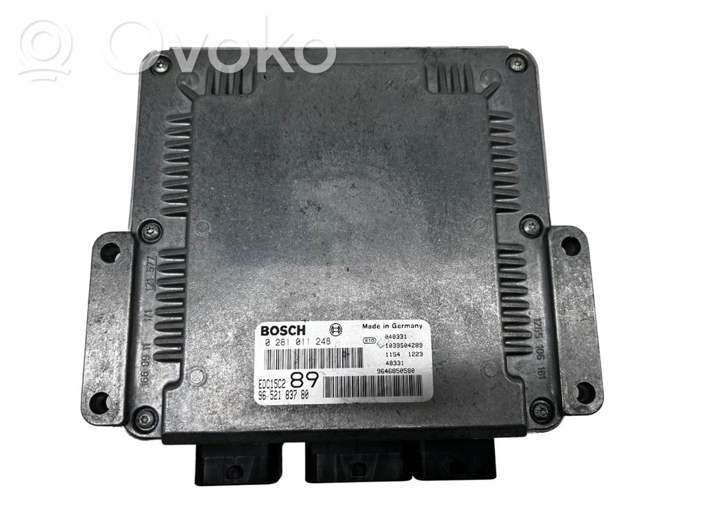 Peugeot 607 Engine control unit/module 