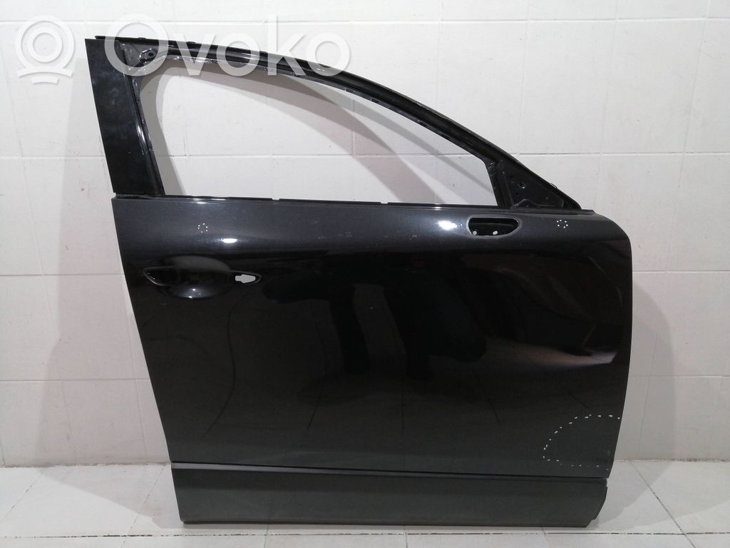 Mazda CX-30 Durvis 