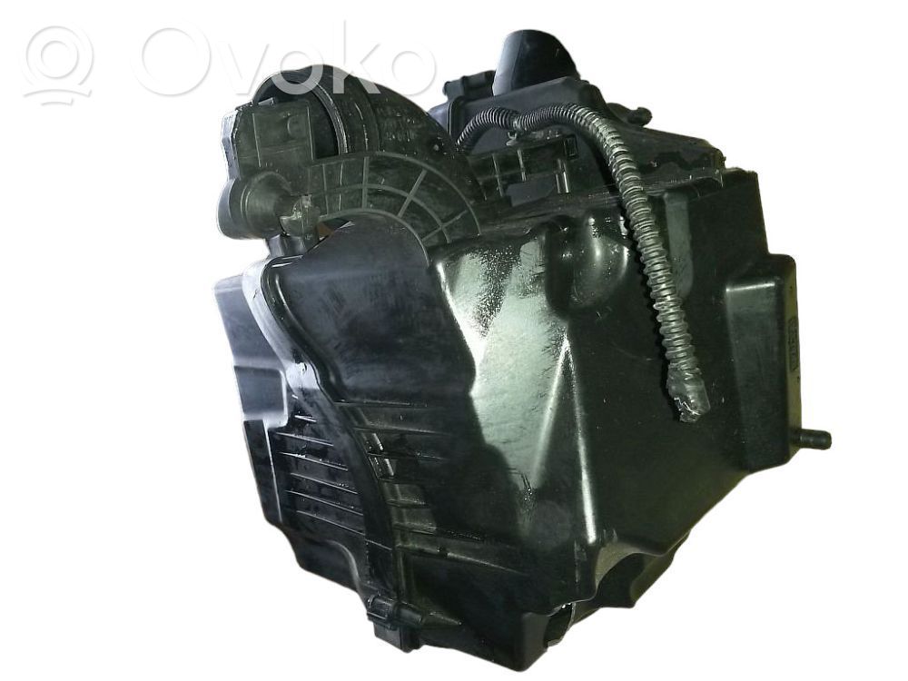 Air filter box