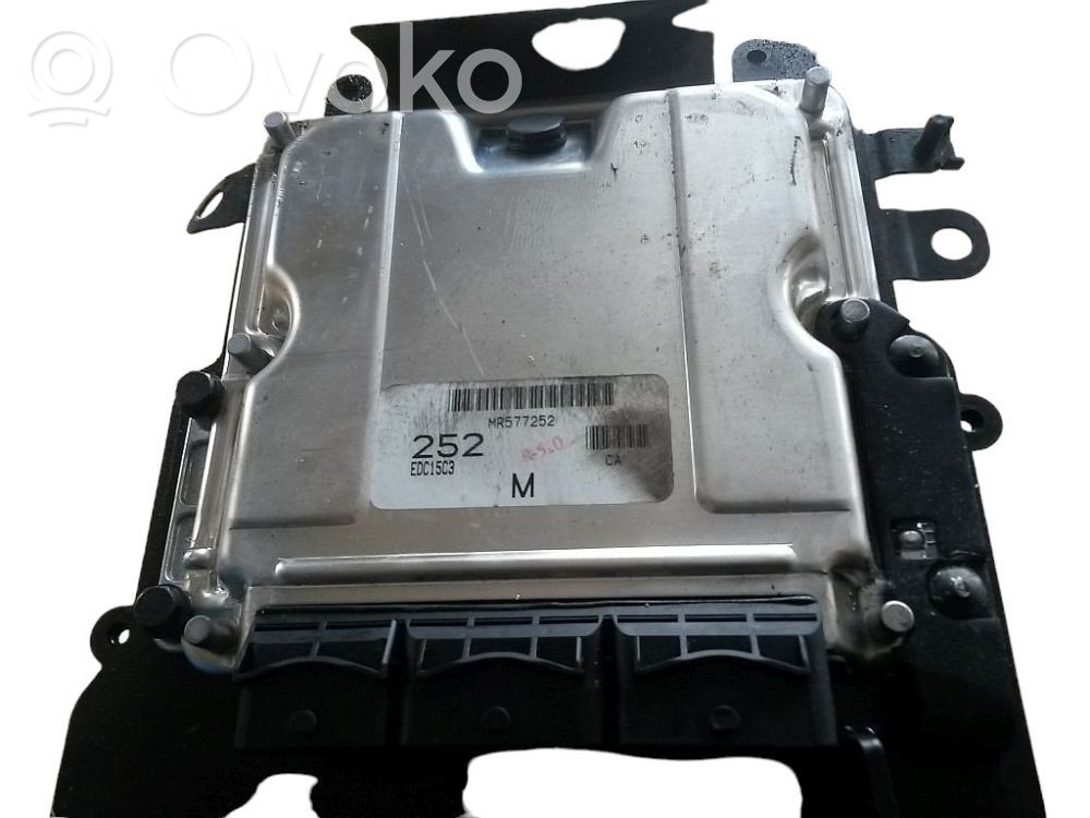 Mitsubishi Space Star Engine control unit/module 