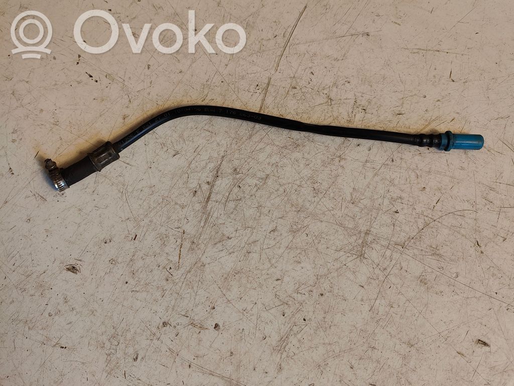 Audi A4 S4 B8 8K Fuel line/pipe/hose 
