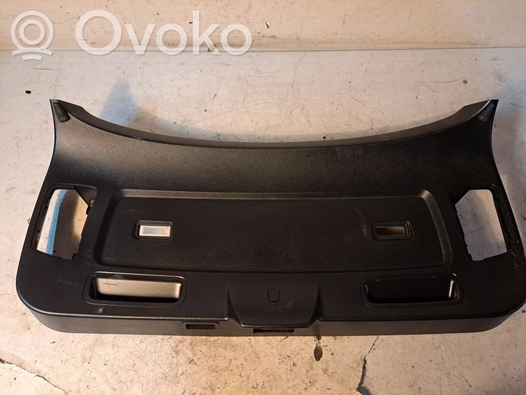 BMW X6 M Tailgate trim 