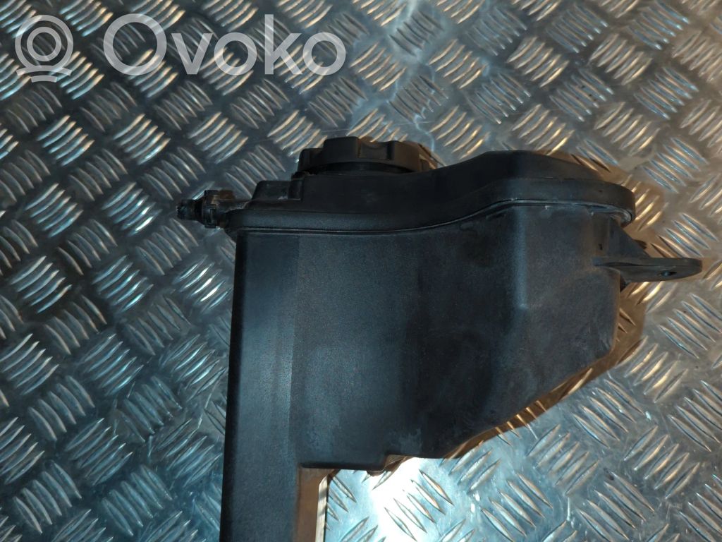 Aušinimo skysčio išsiplėtimo bakelis   7804890