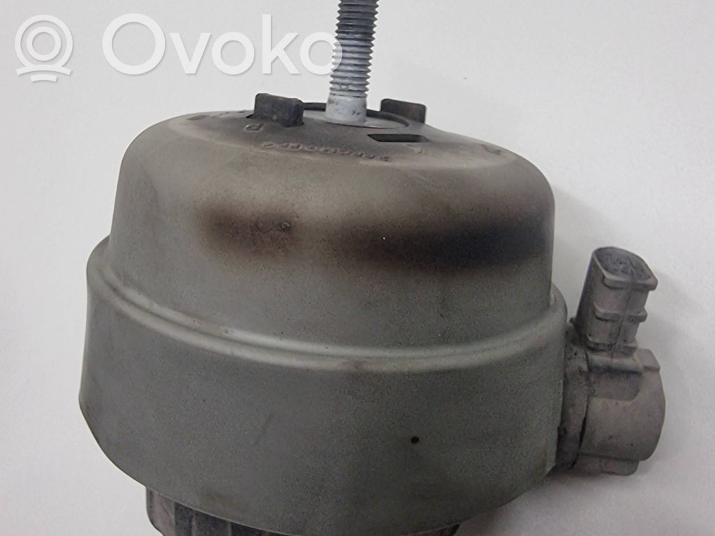 Audi A6 S6 C6 4F Engine mount bracket 