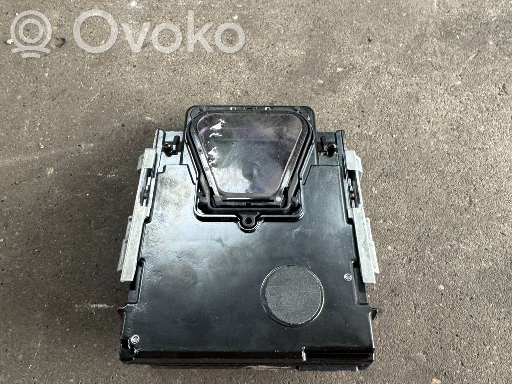 Windshield/windscreen camera   8W0907217F