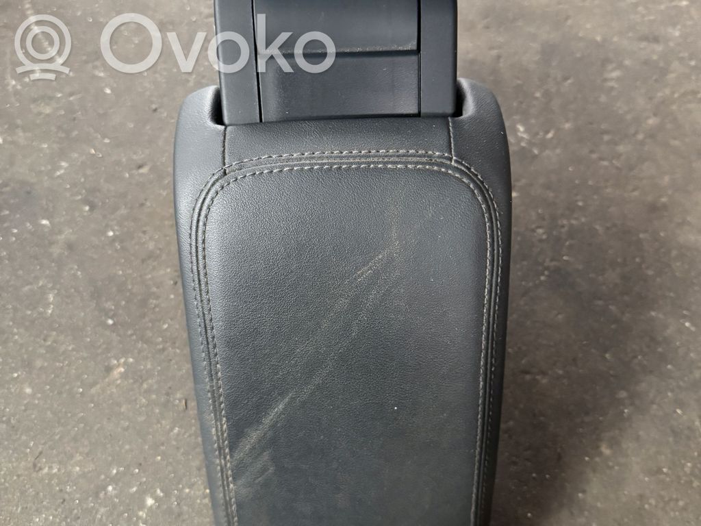 Audi A3 S3 8V Armrest 