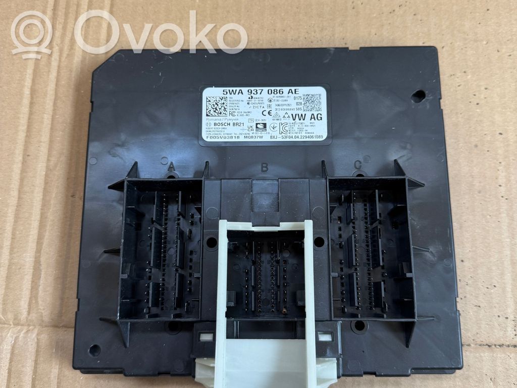 Volkswagen Golf VIII Comfort/convenience module 