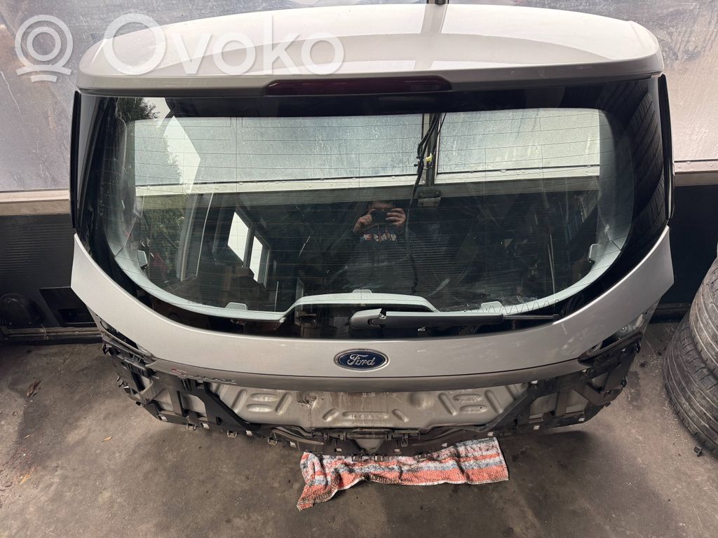 Tailgate/trunk/boot lid