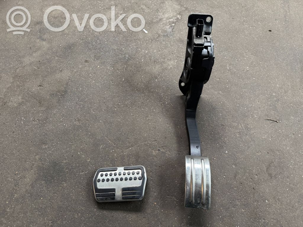 Ford Kuga II Pedal assembly 