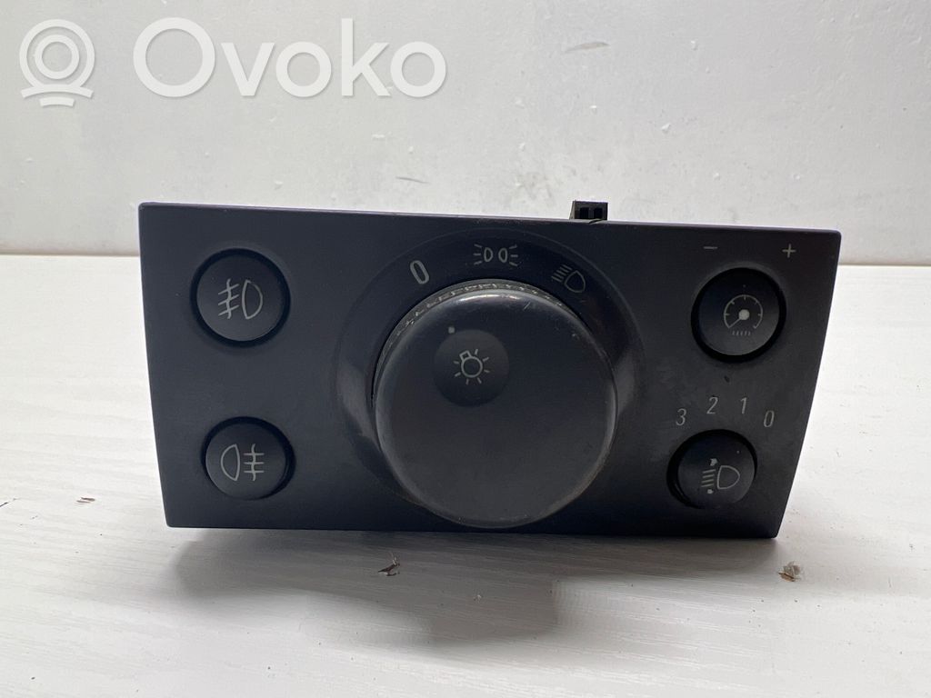 Opel Vectra C Light switch 
