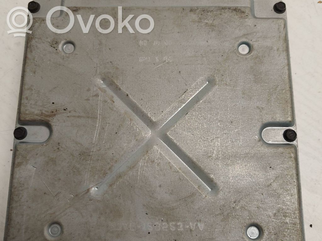 Ford Focus Engine control unit/module 