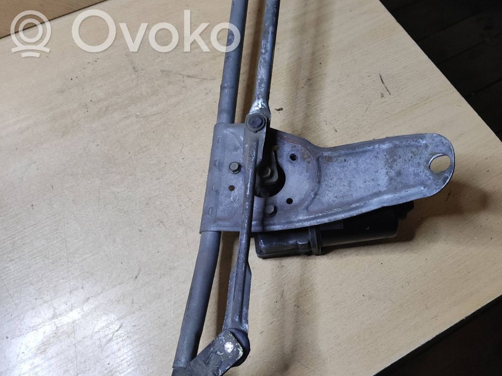 BMW X5 E53 Front wiper linkage and motor 