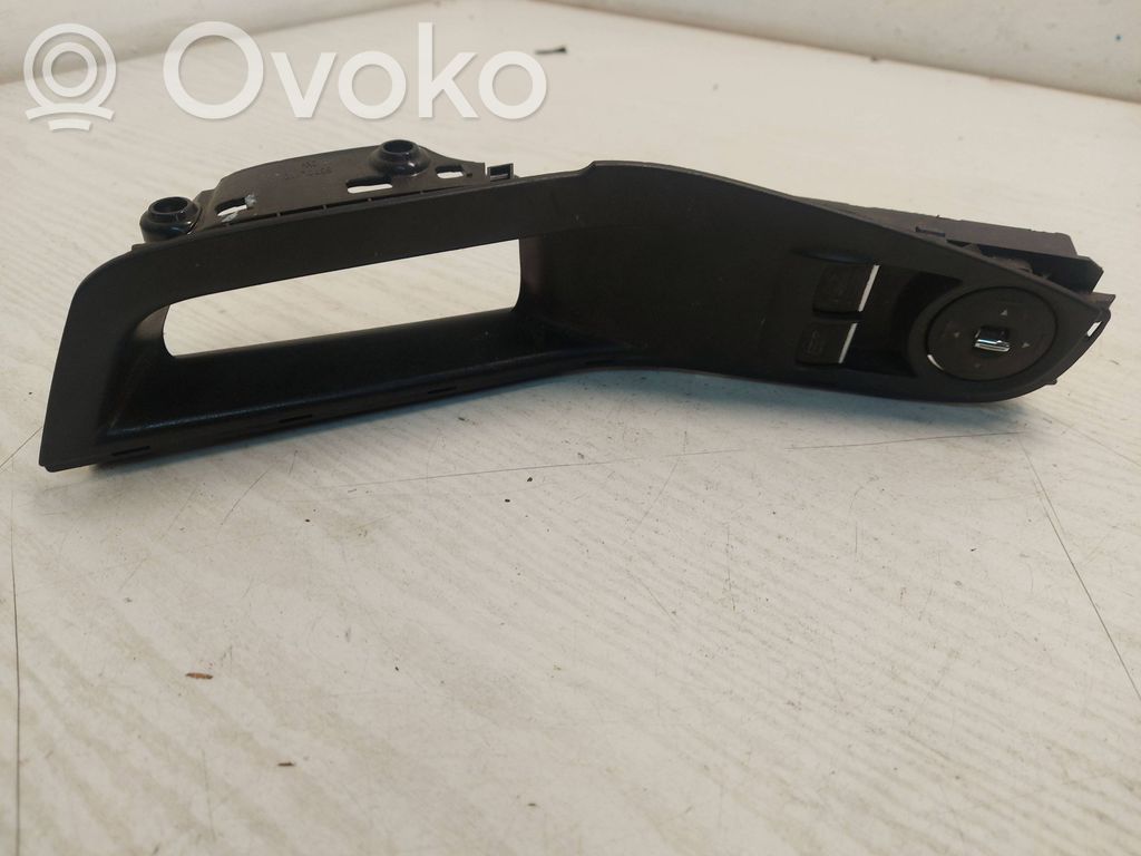 Ford Fiesta Electric window control switch 