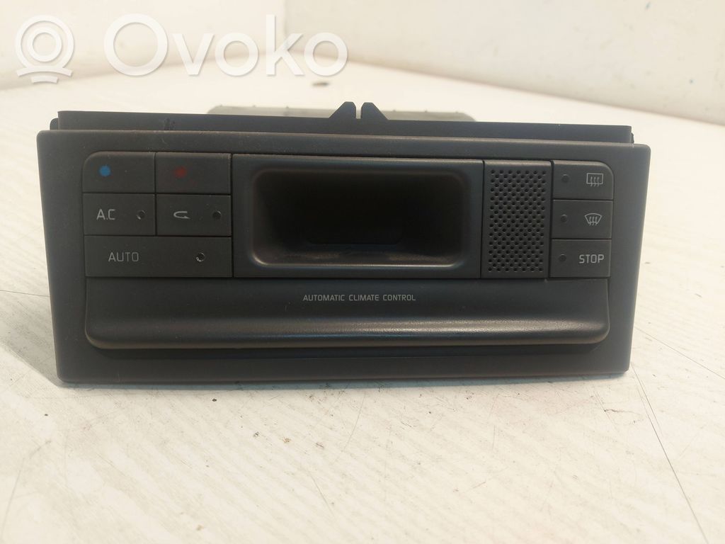 Renault Laguna I Climate control unit 