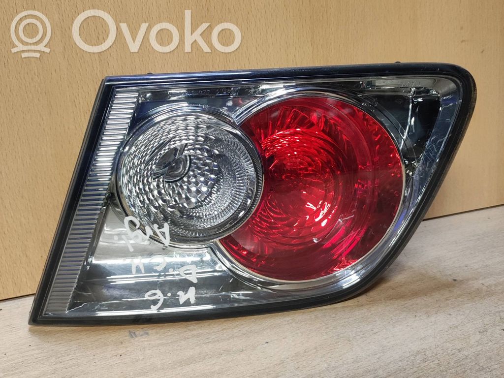 Mazda 6 Aizmugurējais lukturis pārsegā 
