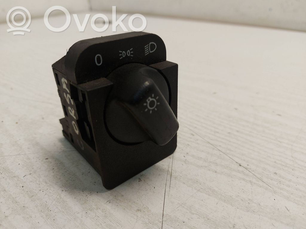 Opel Corsa B Light switch 