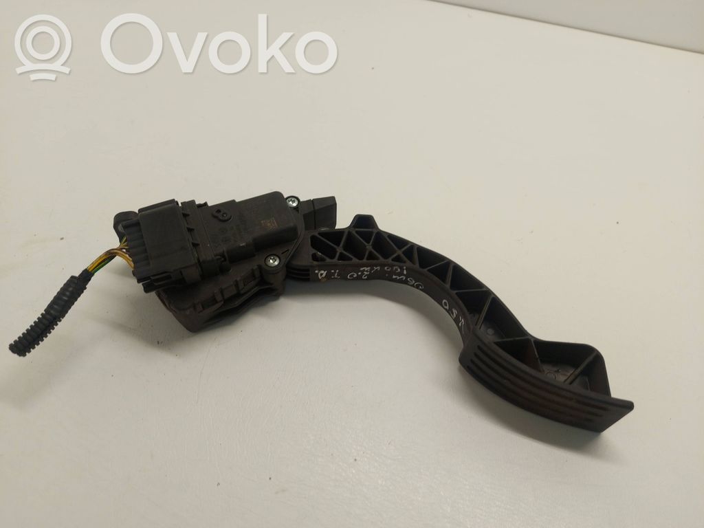 Volvo V50 Accelerator throttle pedal 