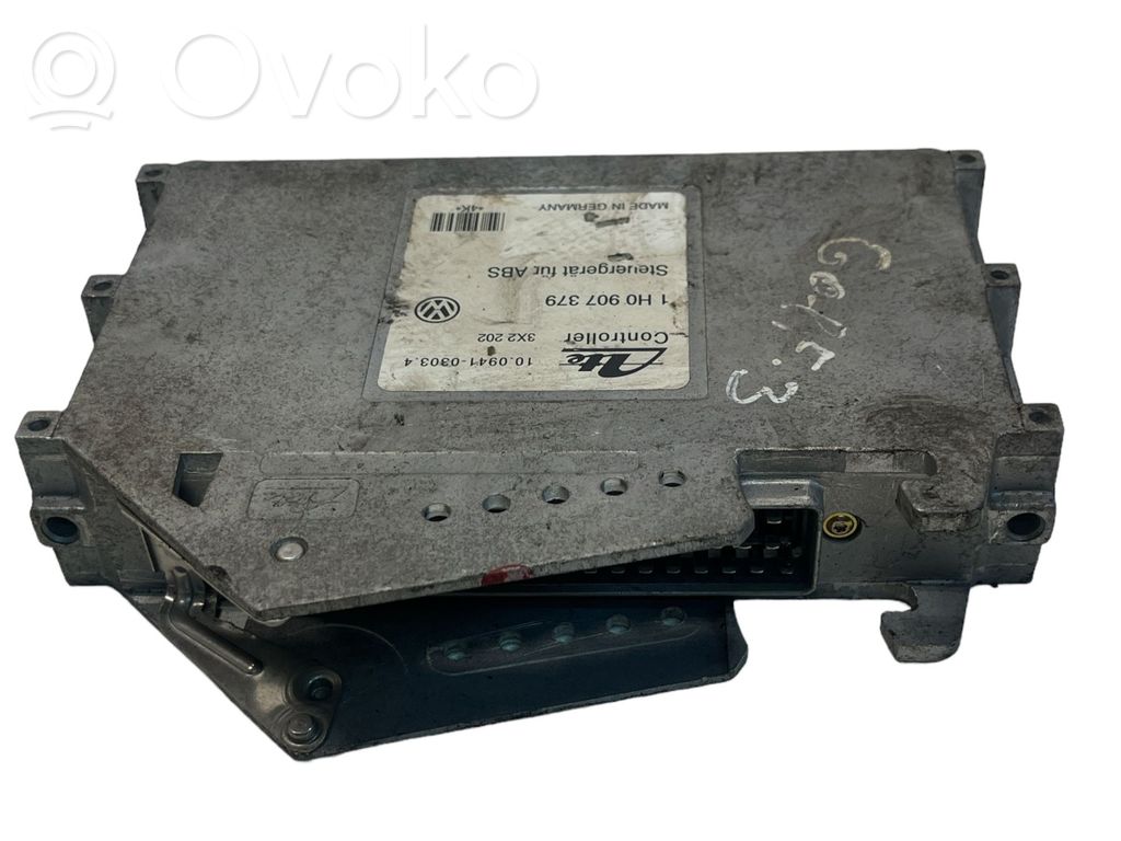 Volkswagen Golf III ABS control unit/module 
