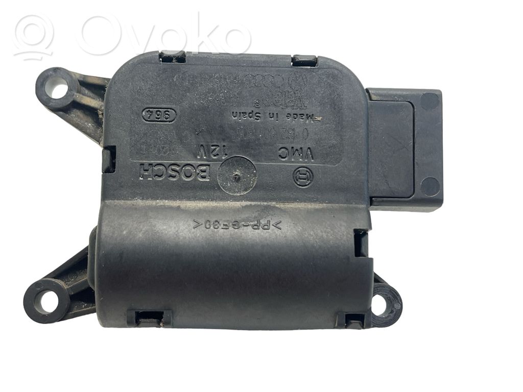 Audi A4 S4 B6 8E 8H Silniczek nagrzewnicy 