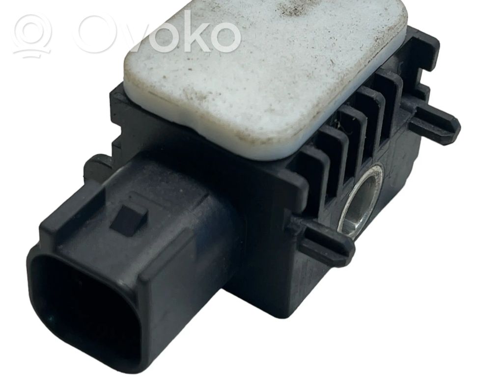 Czujnik uderzenia Airbag   3M5T14B342AB,400185,180703
