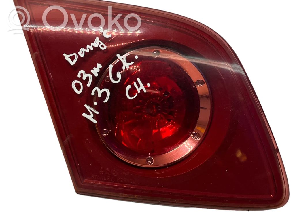 Mazda 3 I Tailgate rear/tail lights 