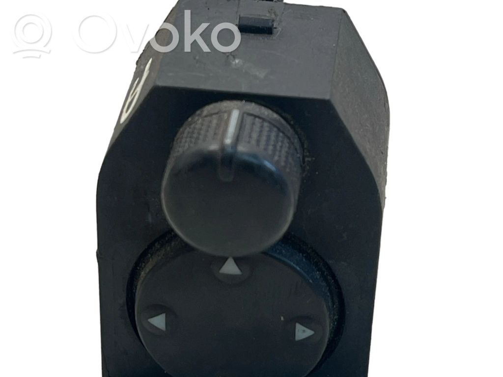 Audi A3 S3 8L Wing mirror switch 