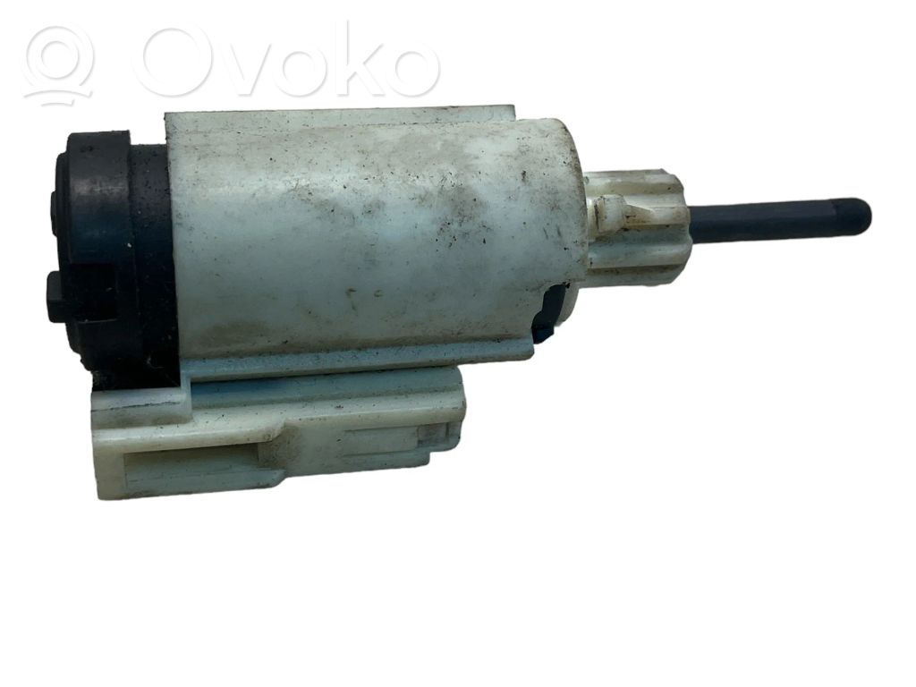 Audi A4 S4 B6 8E 8H Brake pedal sensor switch 