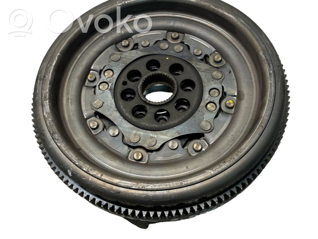 Volkswagen PASSAT CC Dual mass flywheel 