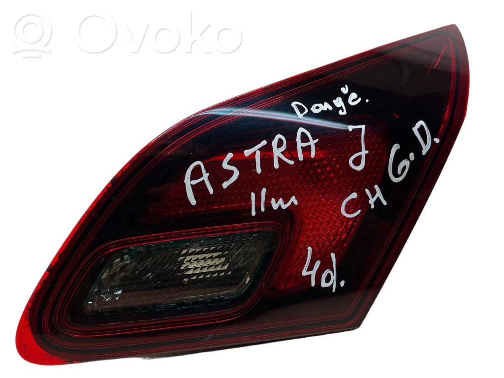 Opel Astra J Tailgate rear/tail lights 
