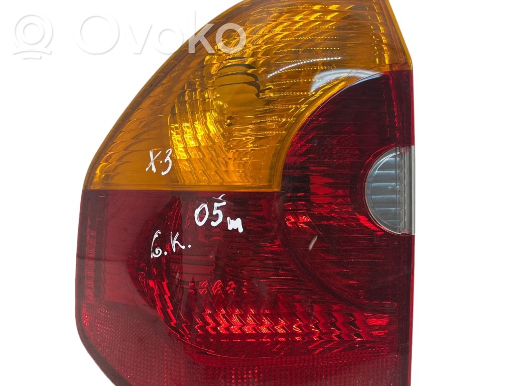 BMW X3 E83 Aizmugurējais lukturis virsbūvē 