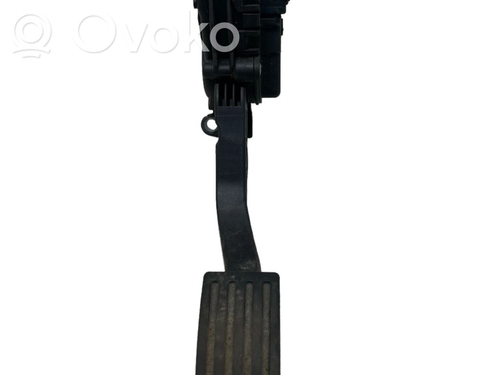 Volvo V50 Akseleratora pedālis 