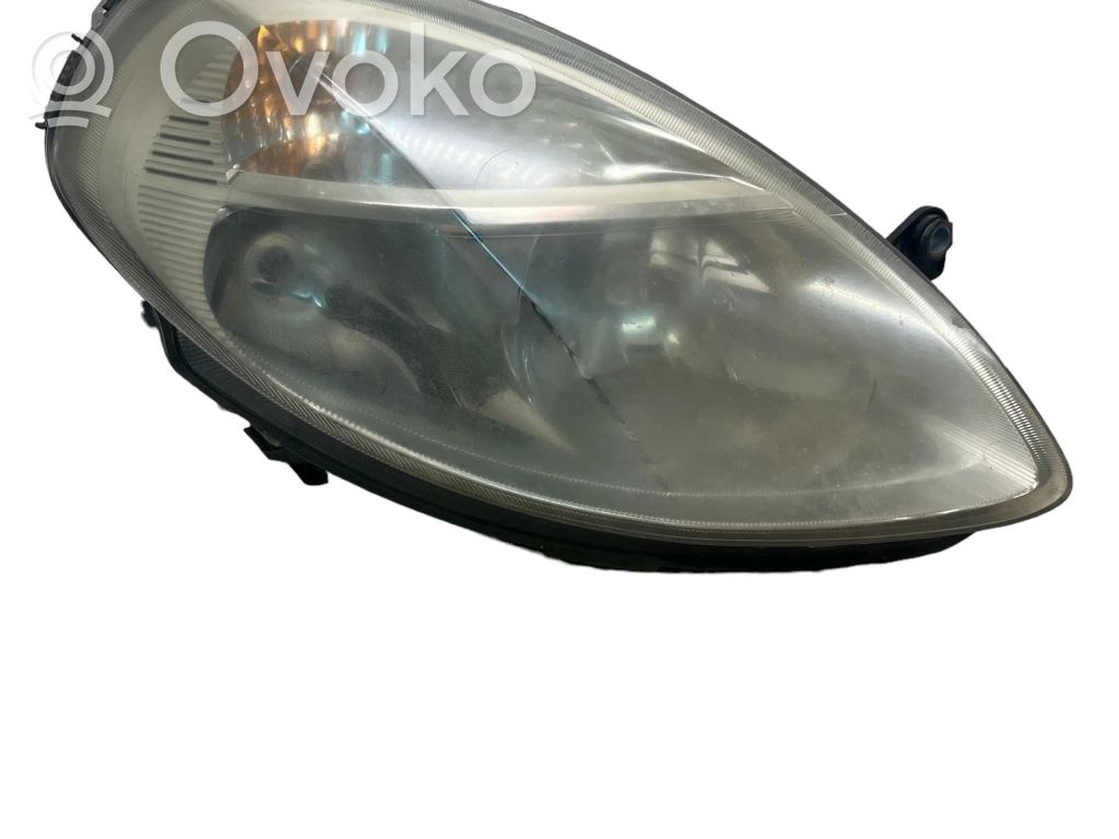 Lancia Ypsilon Headlight/headlamp 