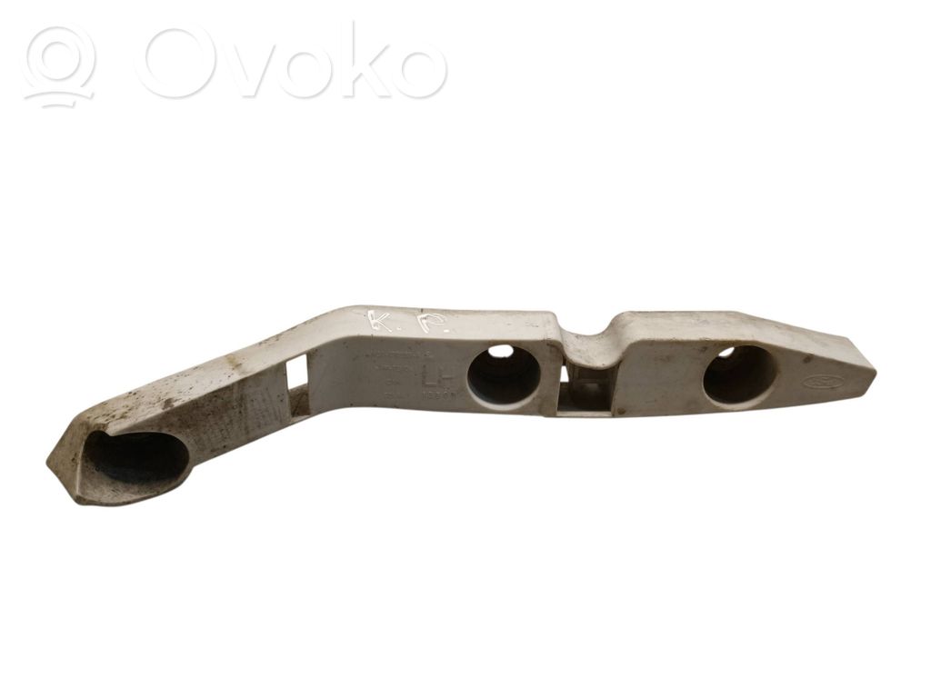 Ford Focus Front bumper mounting bracket 