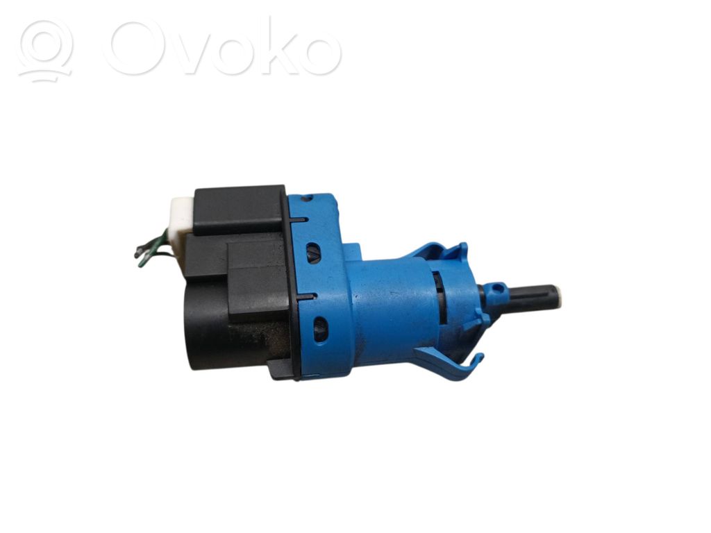 Brake pedal sensor switch   BN7N