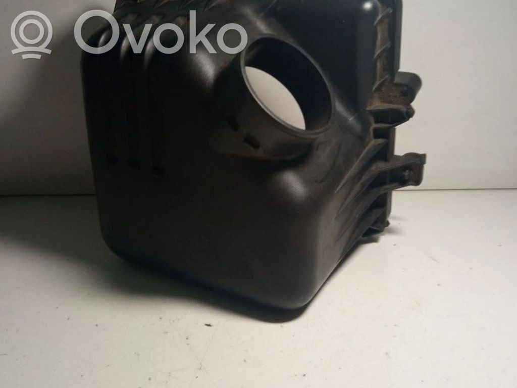 Hyundai i30 Air filter box 