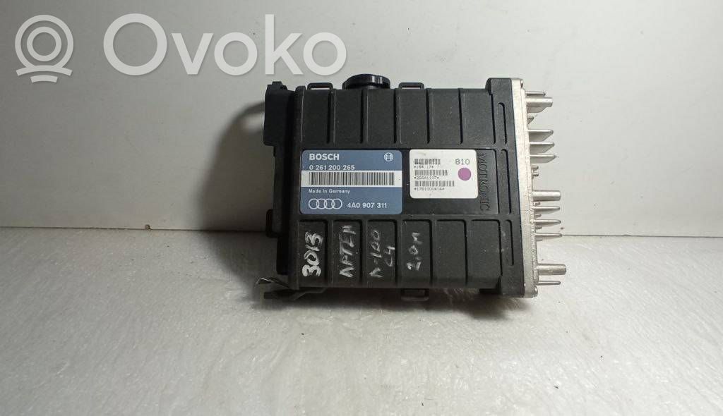 Engine control unit/module   0261200265,4A0907311