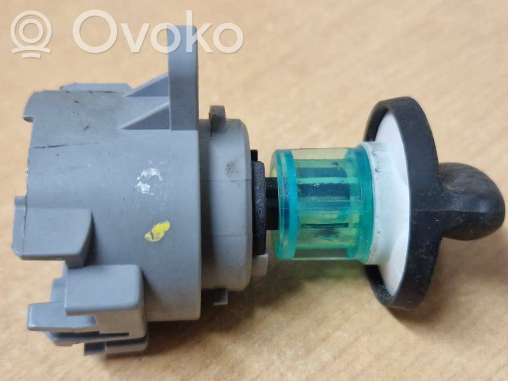 Air flap cable   2M5111503AA