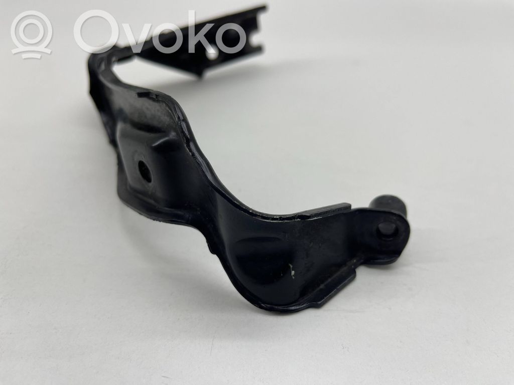 Engine mounting bracket   059145961J