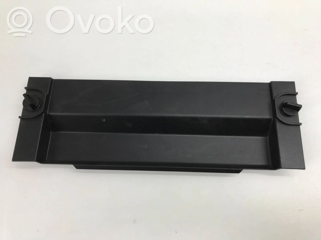 BMW 3 E92 E93 Fuse box cover 