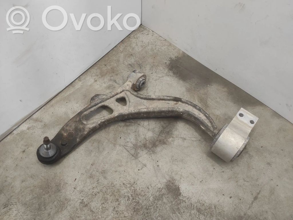 Ford Explorer V Dakša 