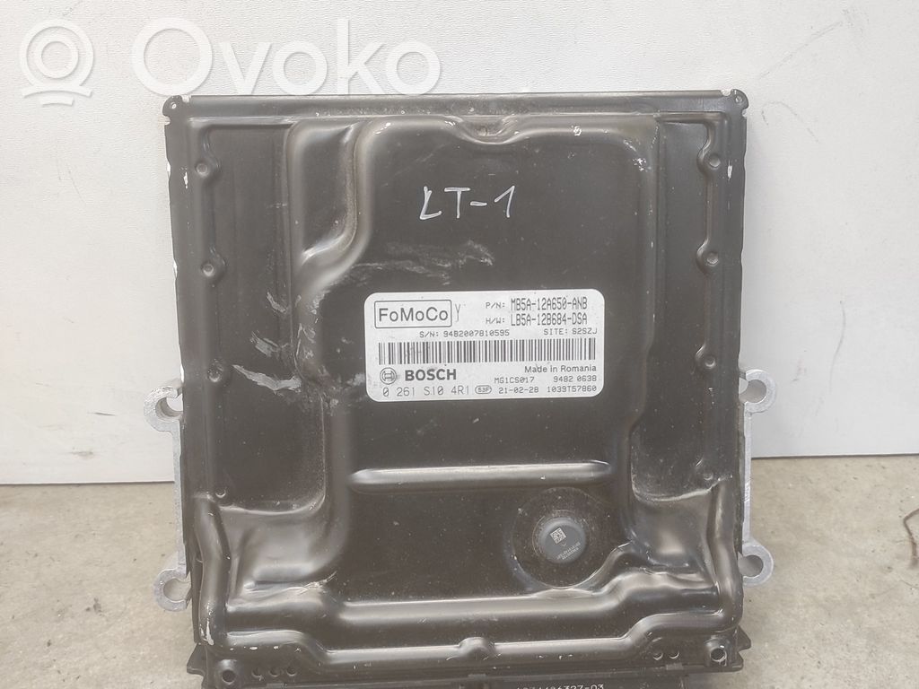 Ford Explorer VI Engine control unit/module 
