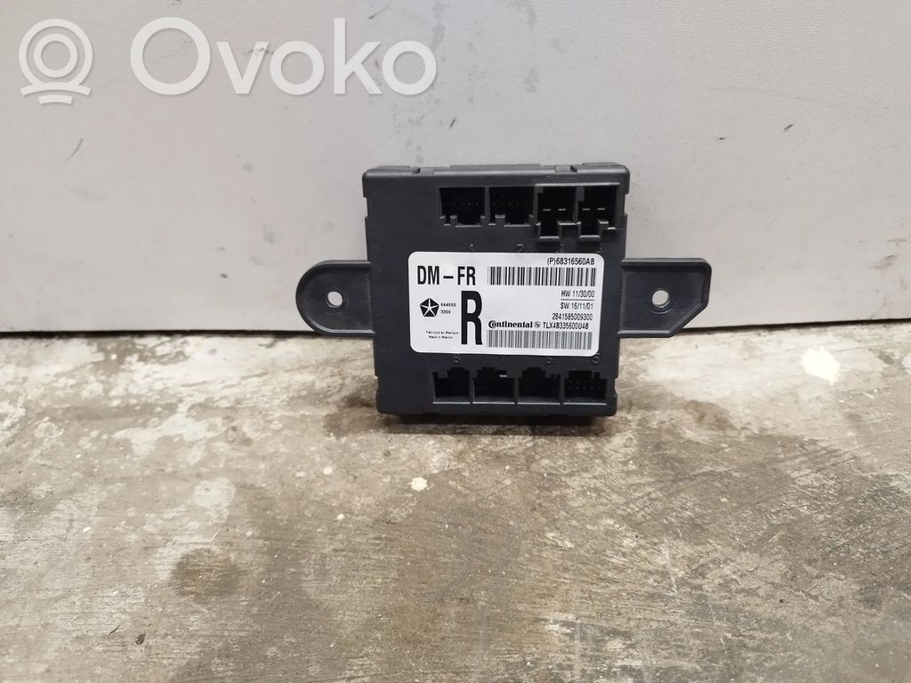 Unité de commande module de porte   68316560AB,P68316560AB