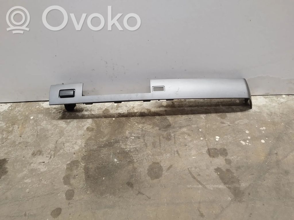 BMW 7 E65 E66 Takaluukun avauskytkimen painike/kytkin 
