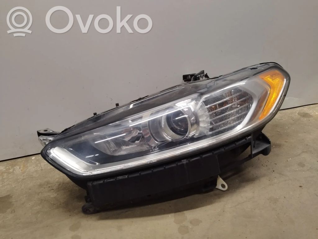 Ford Fusion Headlight/headlamp 