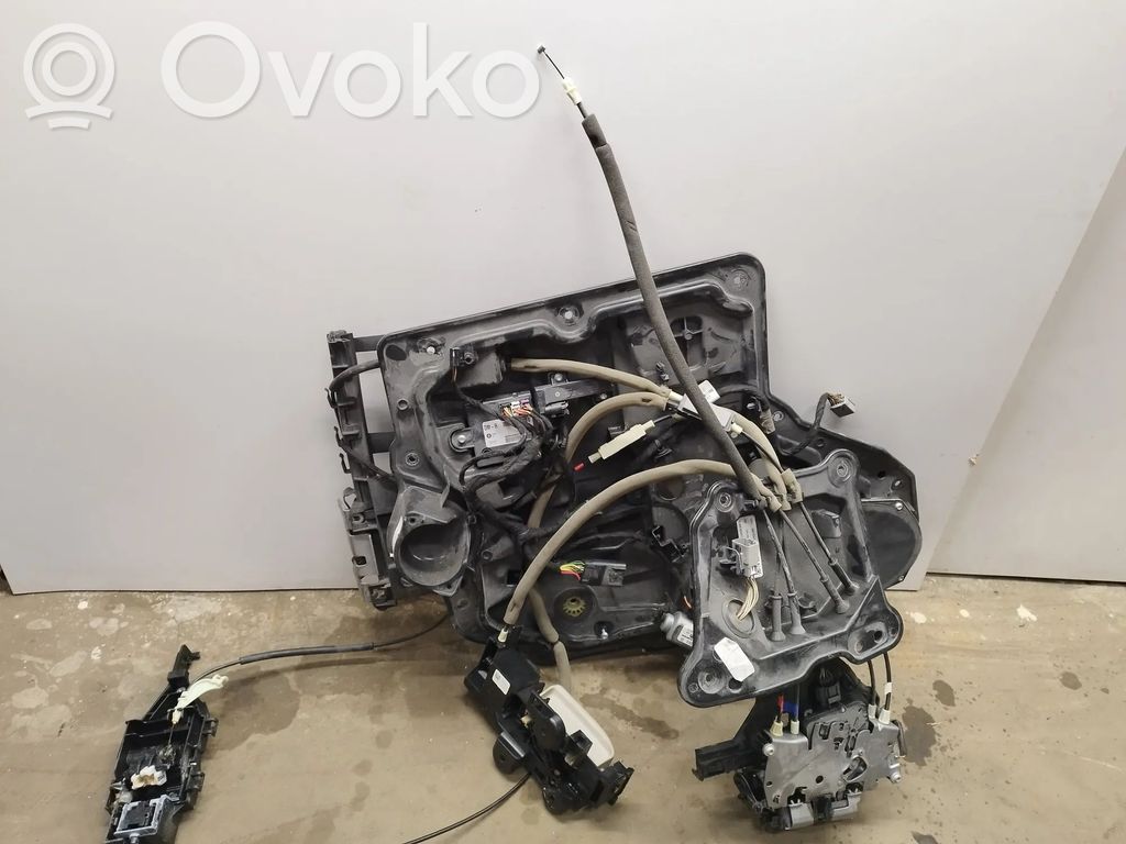 Chrysler Pacifica Liukuoven moottori 