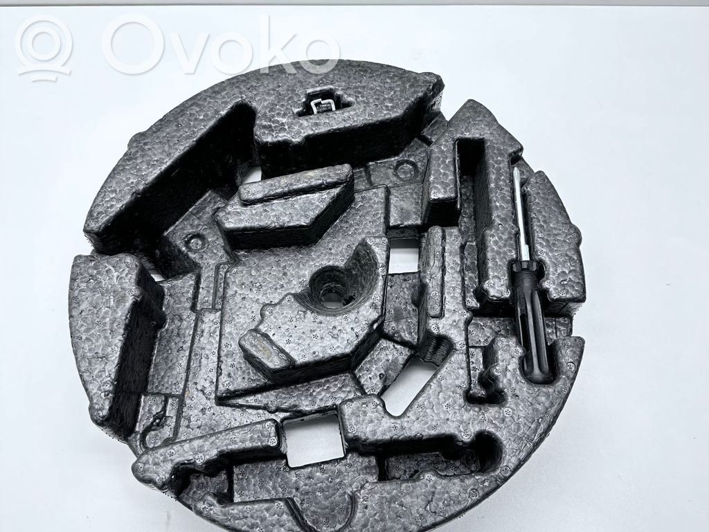 Opel Insignia A Tool set 