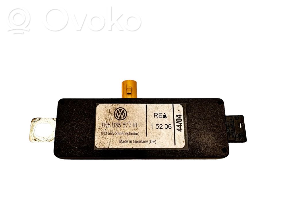 Volkswagen Multivan T5 Wzmacniacz anteny 