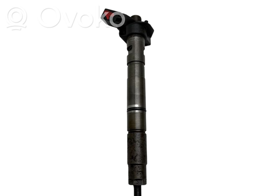 Audi A6 S6 C6 4F Fuel injector 
